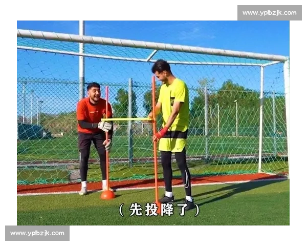 门将精彩扑救瞬间展现守门英雄非凡反应能力